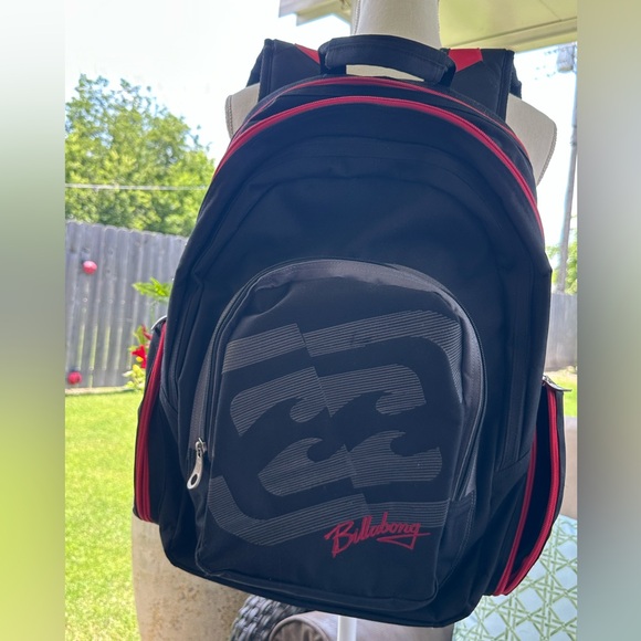 Billabong Black and Red Men's Backpack - Picture 2 of 12